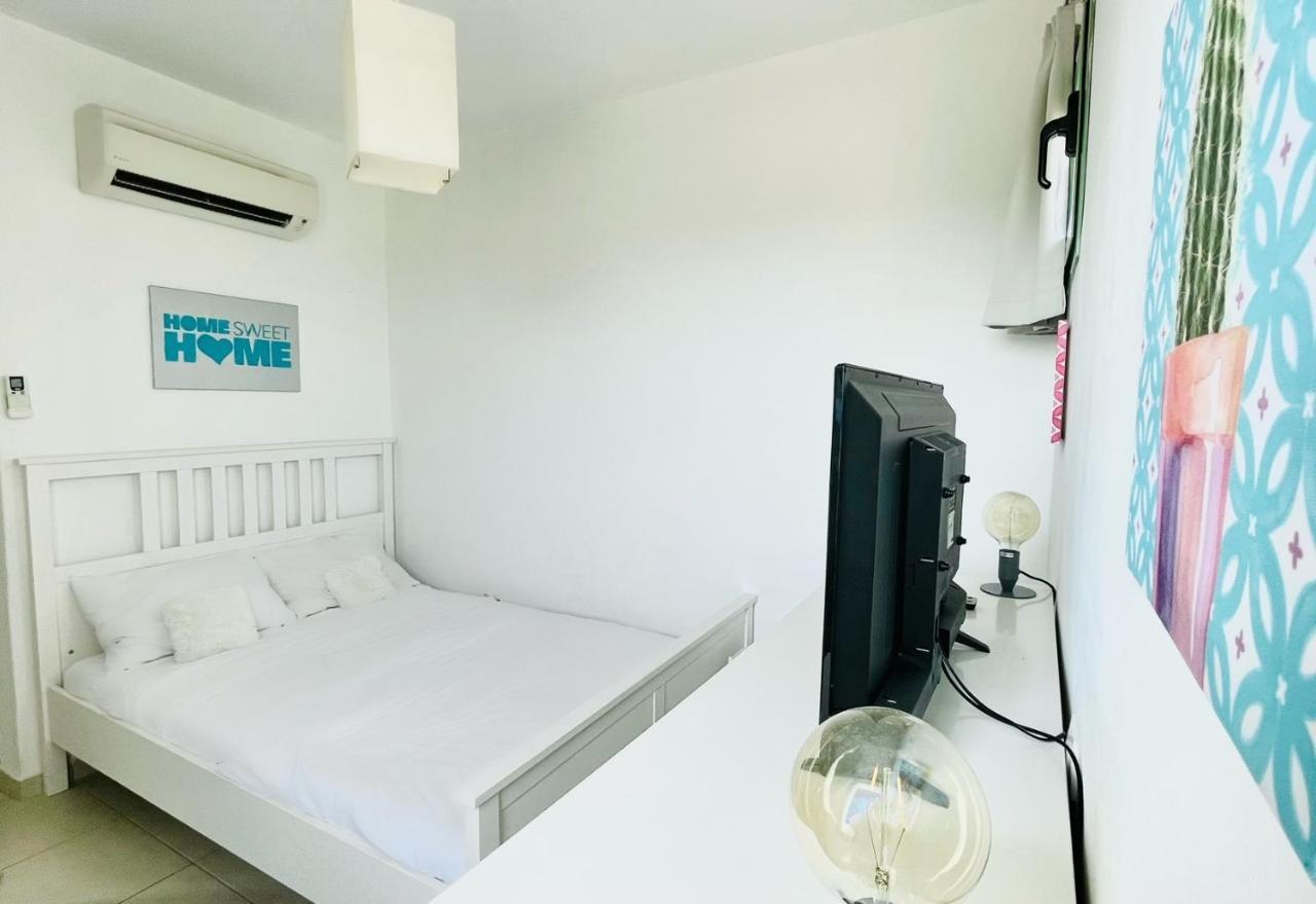 Blue Sky Villas Gennadi